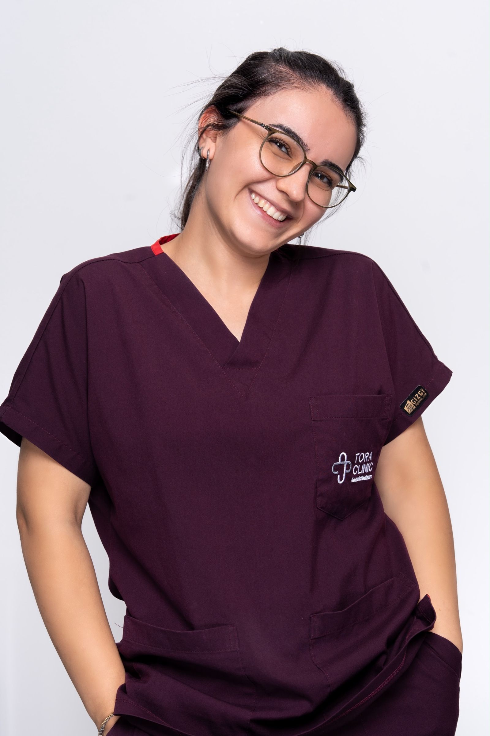 A member of the TORA Clinic team.
